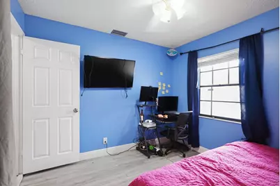 1301 SW 75th Avenue, North Lauderdale, FL 33068 - Photo 18