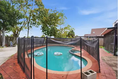 1301 SW 75th Avenue, North Lauderdale, FL 33068 - Photo 26