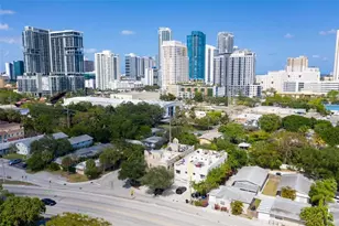 502 SW 4th Ave, Fort Lauderdale, FL 33315 - Photo 2