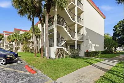 3000 NW 48th Terrace #130, Lauderdale Lakes, FL 33313 - Photo 18