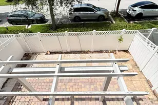 451 NE 1st St, Pompano Beach, FL 33060 - Photo 24