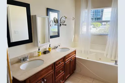 451 NE 1st Street #451, Pompano Beach, FL 33060 - Photo 8