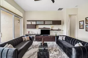 8769 Via Grande E, Wellington, FL 33411 - Photo 14