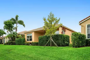 8769 Via Grande E, Wellington, FL 33411 - Photo 36