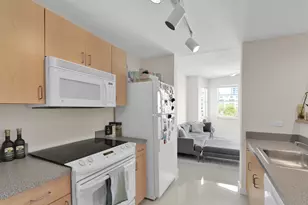 533 NE 3rd Ave, Fort Lauderdale, FL 33301 - Photo 6