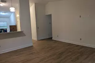 8718 NW 35th St, Coral Springs, FL 33065 - Photo 6