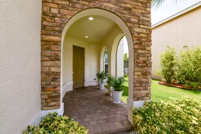 713 NW Leonardo Circle #713, Port Saint Lucie, FL 34986 - Photo 2