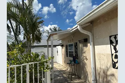 8070 Rose Marie Avenue E, Boynton Beach, FL 33472 - Photo 4