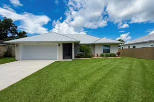 1133 37th Ave SW, Vero Beach, FL 32968 - Photo 2