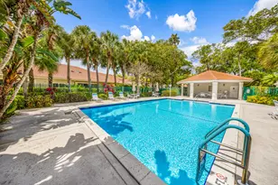 4107 Carriage Dr, Pompano Beach, FL 33069 - Photo 32