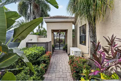 210 Coral Cay Terrace, Palm Beach Gardens, FL 33418 - Photo 4