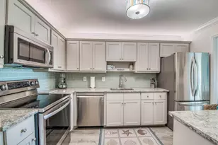 11811 Ave Of The Pga, Palm Beach Gardens, FL 33418 - Photo 18