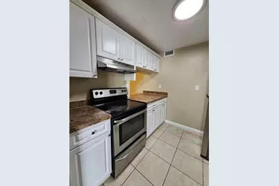 1720 N Congress Avenue #107, West Palm Beach, FL 33401 - Photo 4