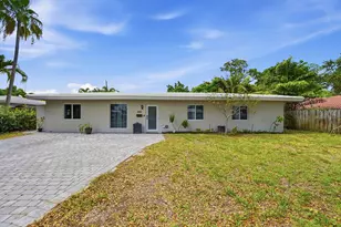 141 SE 8th St, Pompano Beach, FL 33060 - Photo 1
