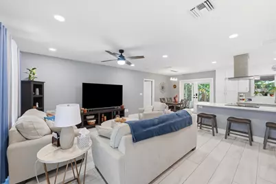 141 SE 8th Street, Pompano Beach, FL 33060 - Photo 12