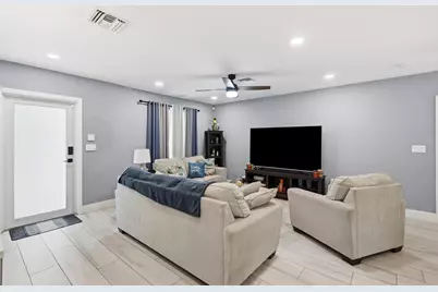 141 SE 8th Street, Pompano Beach, FL 33060 - Photo 24