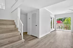 495 SE 8th St, Deerfield Beach, FL 33441 - Photo 8