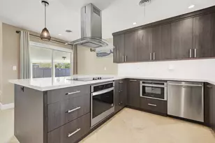2152 NE 61st Ct, Fort Lauderdale, FL 33308 - Photo 18