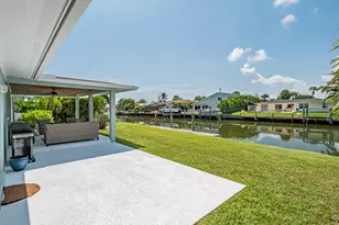 255 Marina Dr, Fort Pierce, FL 34949 - Photo 28