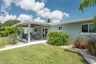 255 Marina Dr, Fort Pierce, FL 34949 - Photo 8