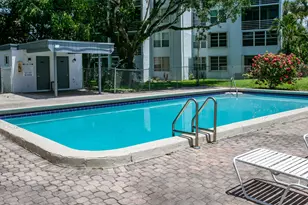 9441 Live Oak Pl, Davie, FL 33324 - Photo 14
