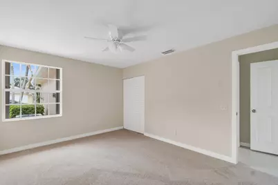 1256 NW Bentley Circle #B, Port Saint Lucie, FL 34986 - Photo 18