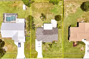 2889 SW Vittorio St, Port Saint Lucie, FL 34953 - Photo 2