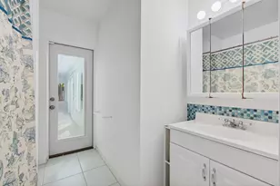 699 NW 16th Ave, Boca Raton, FL 33486 - Photo 24
