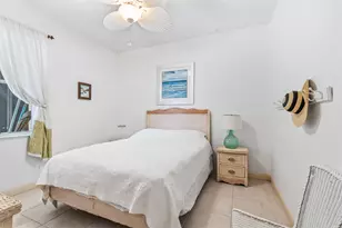747 Hampton Woods Ln SW, Vero Beach, FL 32962 - Photo 28