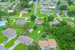 922 SE Thornhill Dr, Port Saint Lucie, FL 34983 - Photo 24