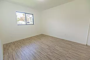 922 SE Thornhill Dr, Port Saint Lucie, FL 34983 - Photo 14
