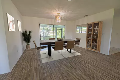 922 SE Thornhill Drive, Port Saint Lucie, FL 34983 - Photo 6