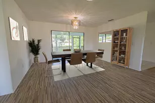 922 SE Thornhill Dr, Port Saint Lucie, FL 34983 - Photo 6