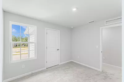 106 Savannah Lakes Boulevard, Fort Pierce, FL 34982 - Photo 22