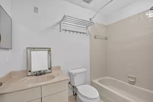 208 Caribe Ct, Greenacres, FL 33413 - Photo 26