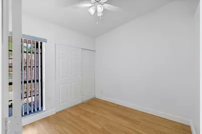 1213 NW 122nd Terrace, Pembroke Pines, FL 33026 - Photo 18