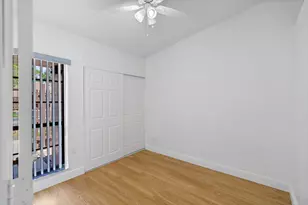 1213 NW 122nd Terrace, Pembroke Pines, FL 33026 - Photo 18