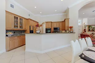 11065 Canary Island Ct, Plantation, FL 33324 - Photo 18