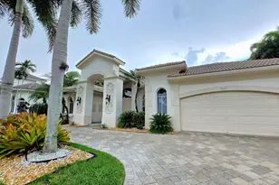 11065 Canary Island Ct, Plantation, FL 33324 - Photo 6