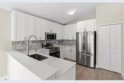 16358 SW 8th Street, Pembroke Pines, FL 33027 - Photo 2