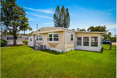 48 Florida Way, Port Saint Lucie, FL 34952 - Photo 36