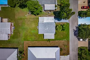 48 Florida Way, Port Saint Lucie, FL 34952 - Photo 4