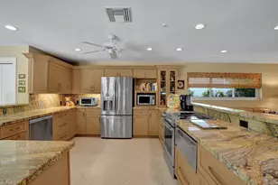 11 Tam Oshanter Ln, Fort Lauderdale, FL 33308 - Photo 26