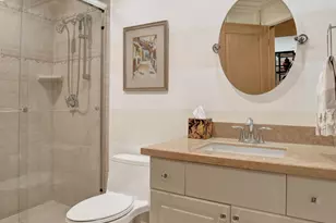 11 Tam Oshanter Ln, Fort Lauderdale, FL 33308 - Photo 12