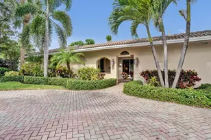 11 Tam Oshanter Ln, Fort Lauderdale, FL 33308 - Photo 1