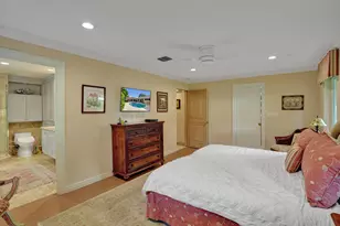 11 Tam Oshanter Ln, Fort Lauderdale, FL 33308 - Photo 4