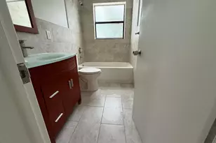 477 NE 35th St, Boca Raton, FL 33431 - Photo 42