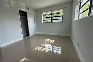 477 NE 35th St, Boca Raton, FL 33431 - Photo 30