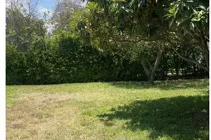 477 NE 35th St, Boca Raton, FL 33431 - Photo 18