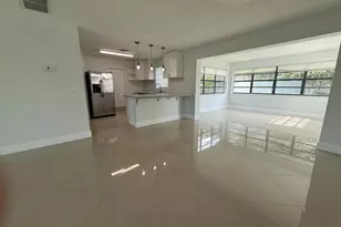 477 NE 35th St, Boca Raton, FL 33431 - Photo 26